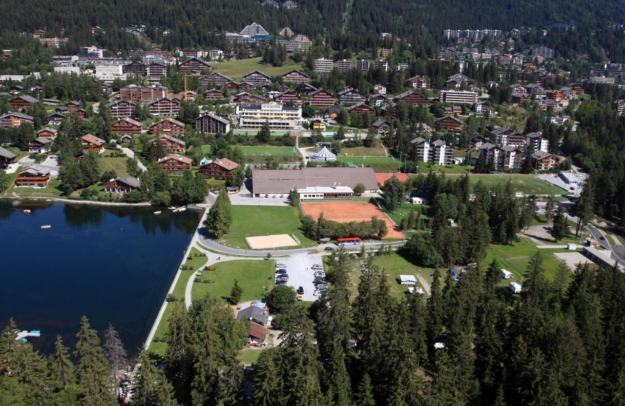 Dortoir Moubra Hostel Crans-Montana Bagian luar foto